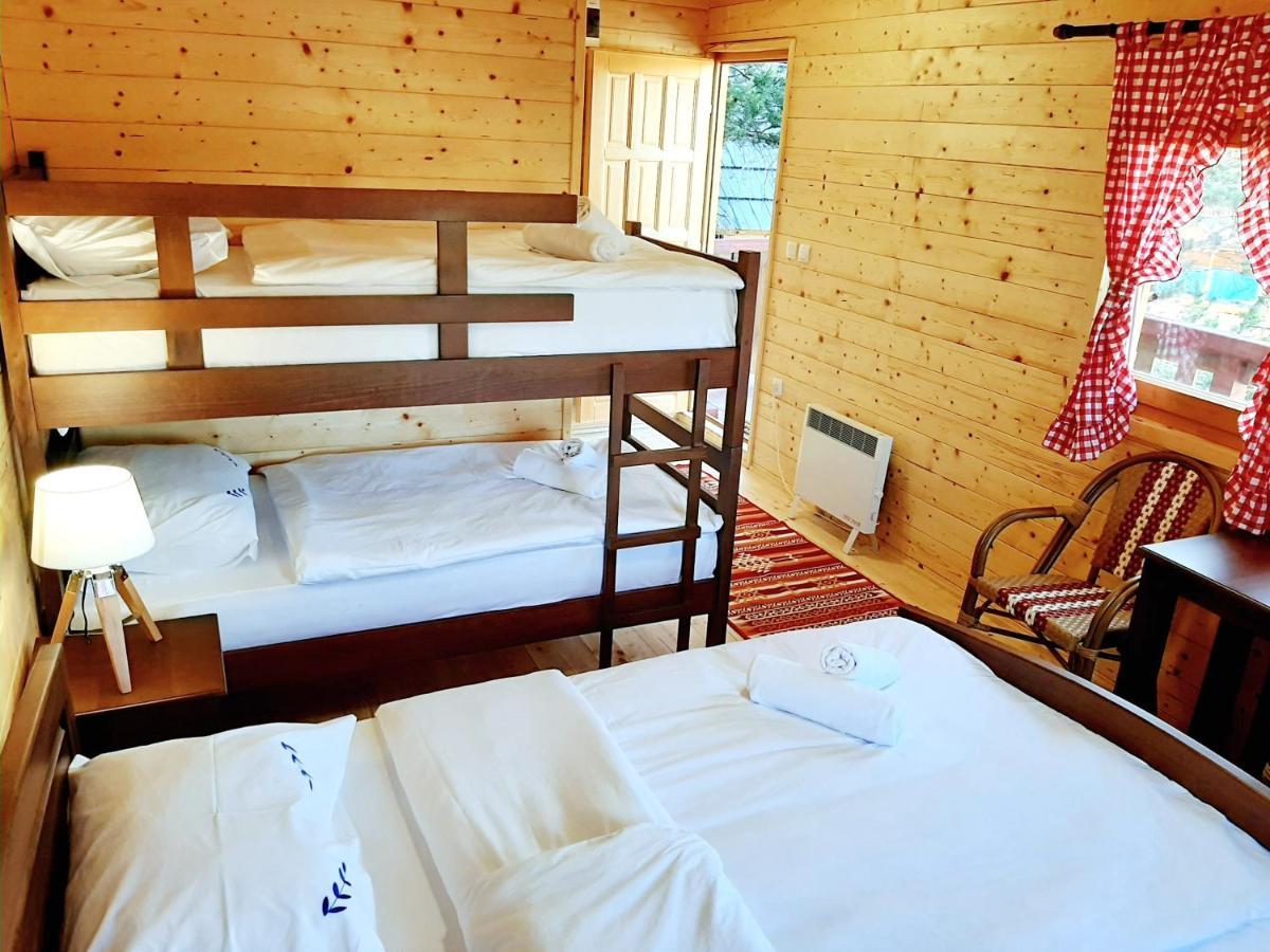 El Paso City, Zlatibor - Unique Wooden Cottages, Treehouse, Wild West Rooms, Accommodation 1-6 People Exterior foto