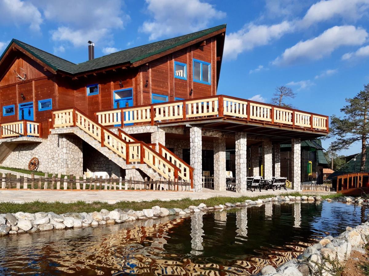El Paso City, Zlatibor - Unique Wooden Cottages, Treehouse, Wild West Rooms, Accommodation 1-6 People Exterior foto